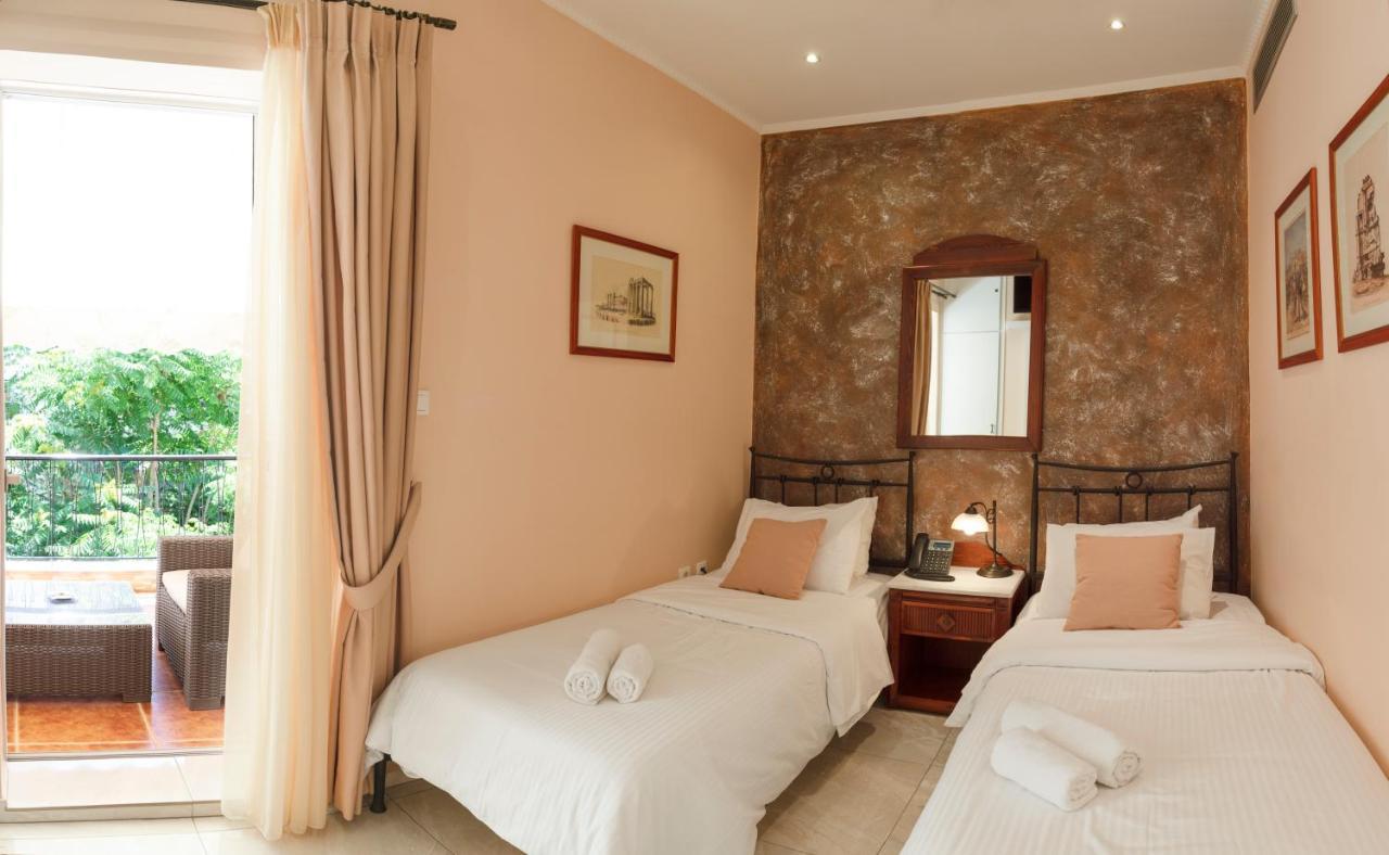 Double or Twin Room En Suite Bathroom
