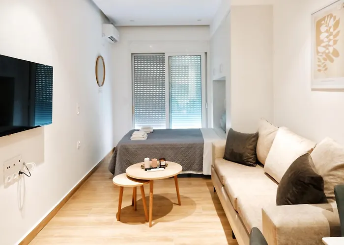 Near Pireas Port-Brand New Suite